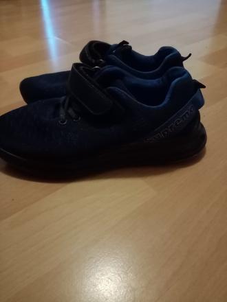 Modre tenisky c 34, 34