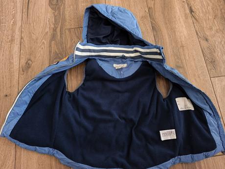 Zateplena vesta, h&m,140