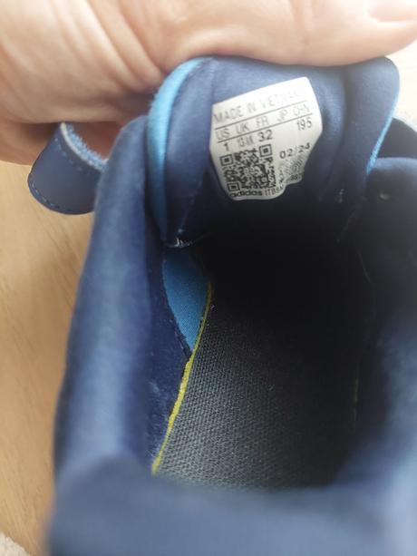 Tenisky, adidas,32