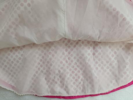 Šaty bodkované, 98