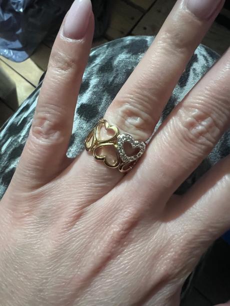 Zlatý prsteň srdiečka, 