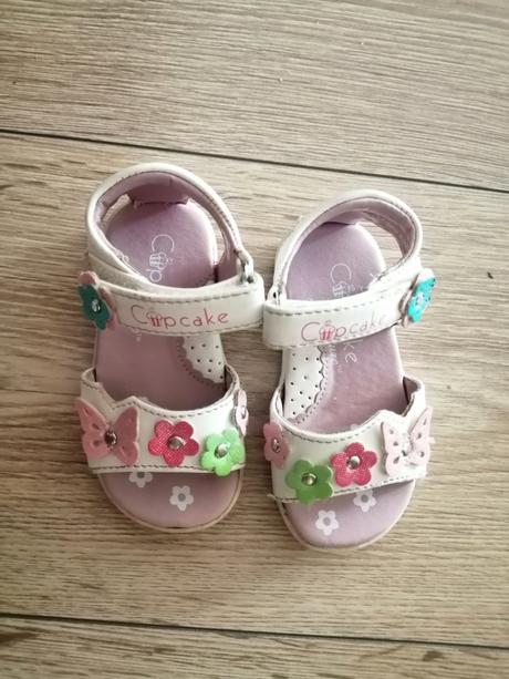 Sandalky 19, deichmann,19