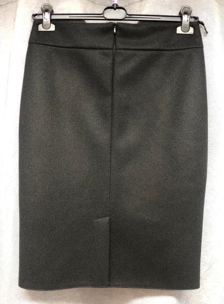 Dámska úpletová sukňa, 40 / 42 / 44 / 46 / 50