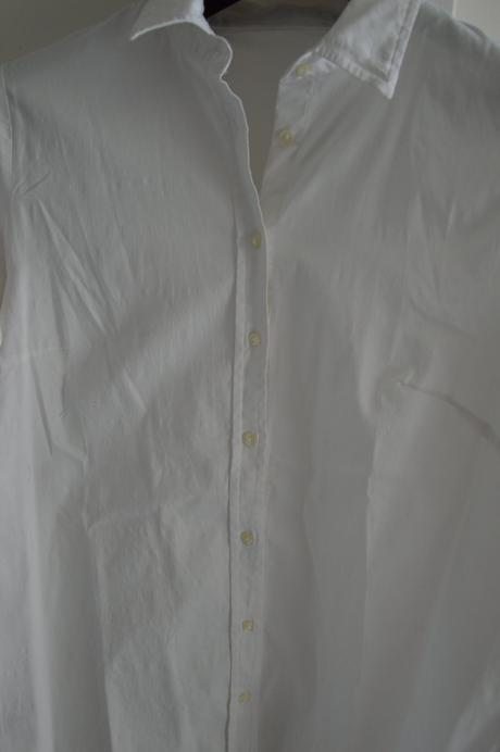 Biela košeľa, 48