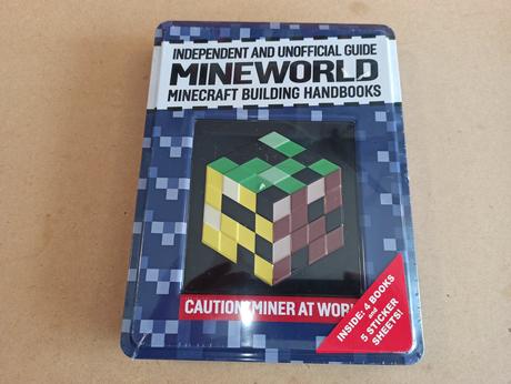 Mineworld - minecraft building books v plechovici,