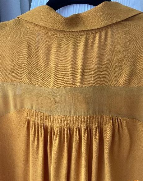 Nadherna luxusna hodvabna bluzka, pc 190e, m