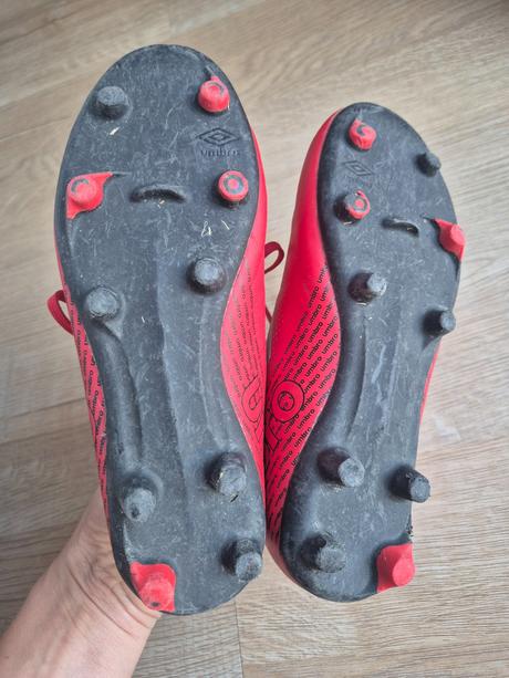 Kopačky umbro 33,5, 33