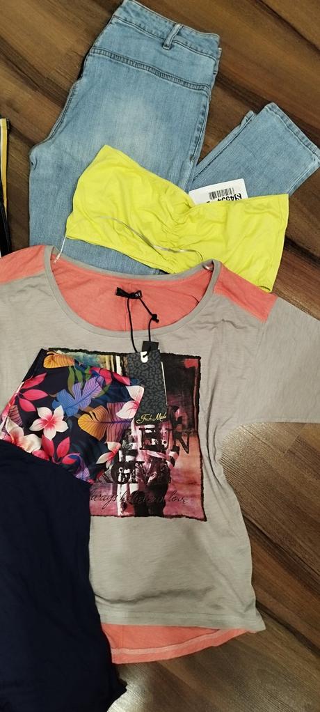 Balíček oblečenia, 36