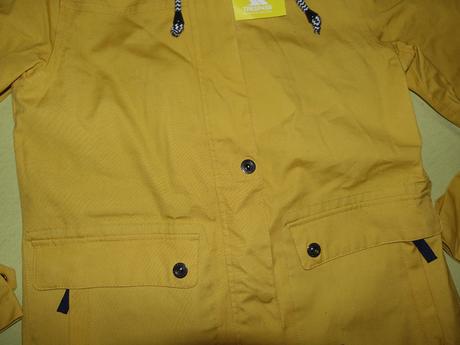 Nova nepremokava bundicka trespass, s