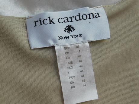 Kvalitne velmi pekne šaty, 38