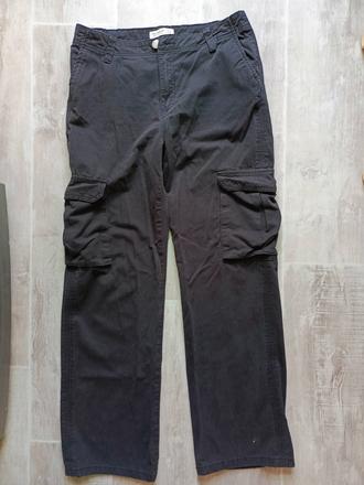 Dámske kapsáčové nohavice veľ. 40, pull&bear,40