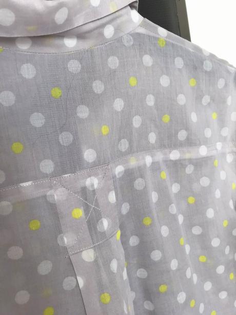 Dlhá bodkovaná tenká košeľa, l