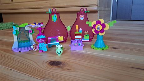 Lego trolls ovocný domček poppy, 