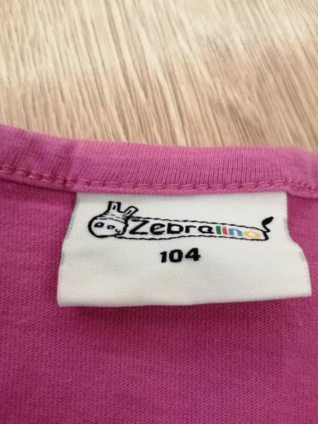 Parádne tričko, 104