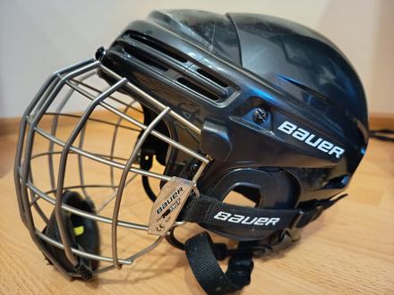 Hokejová prilba bauer, bauer,s