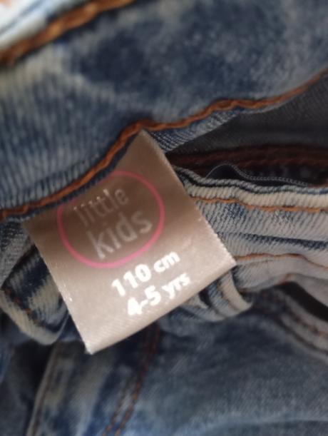 Mix oblečenia, 104–116