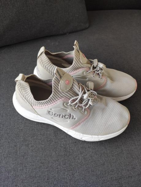 Botasky bench, deichmann,35