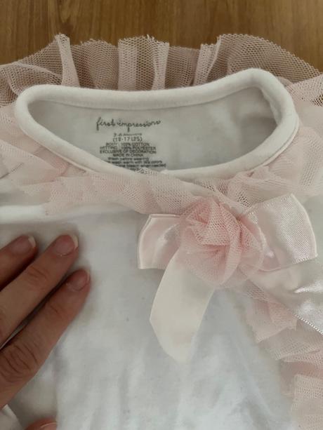 First impression pyzamko s volanikmj 68, 68