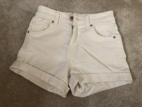 Kraťasy, bershka,32