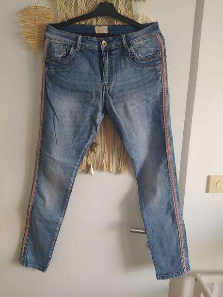 Rifle s cvokmi na boku, m