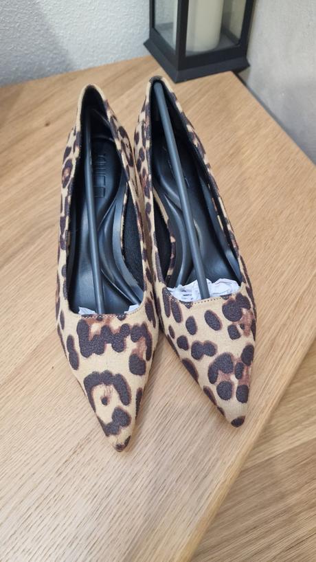 Lodičky leopard, 35