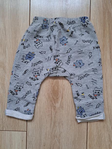 Benetton tepláky, benetton,68