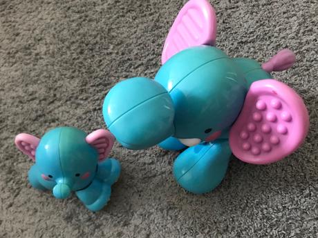 Sloniky fisher price,