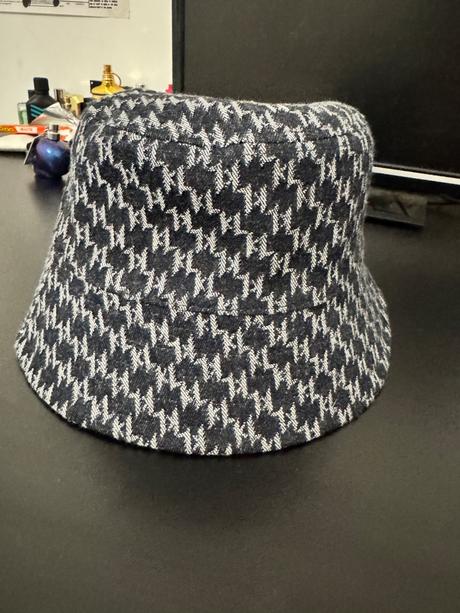 Klobúk karl lagerfeld, kanz,m