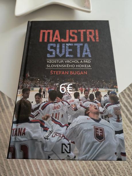 Rôzne knihy o hokejistoch, 