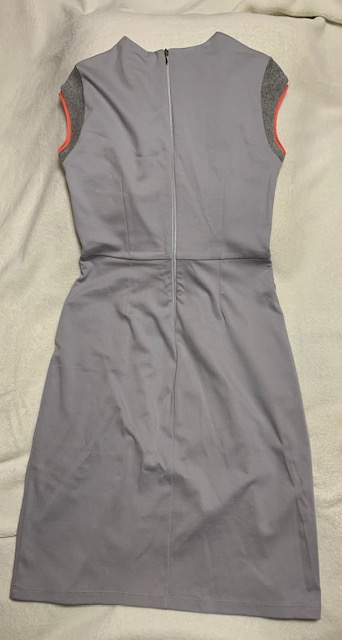 Šaty s oranžovým nápisom zn. magenta, m