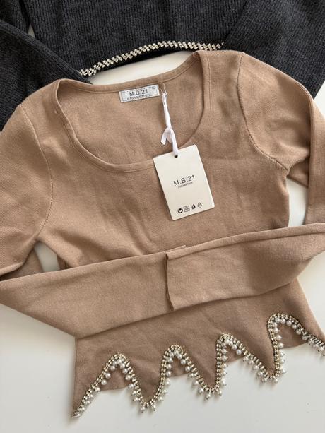 Svetríky s, amisu,s