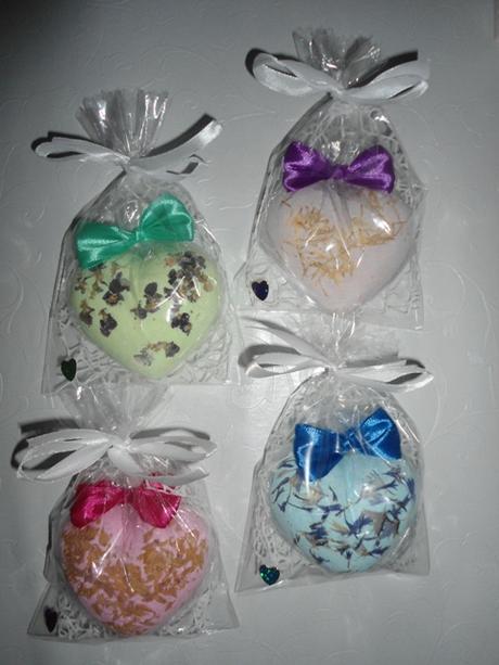 Šumivky do kúpeľa xl srdiečko v darčekovom balíčku,