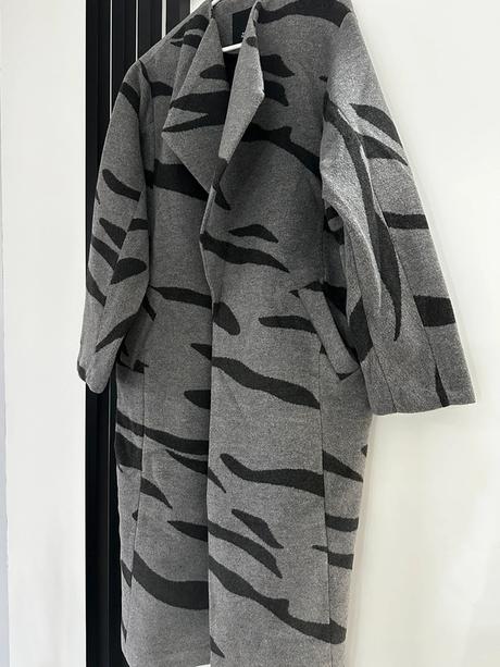 Kabát river island, river island,s