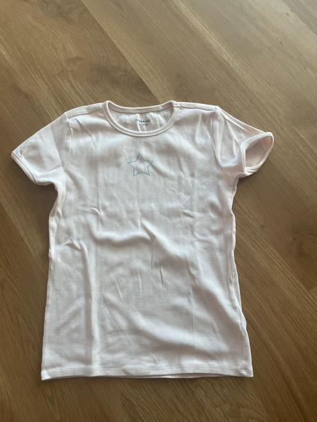 Tricko, reserved,158