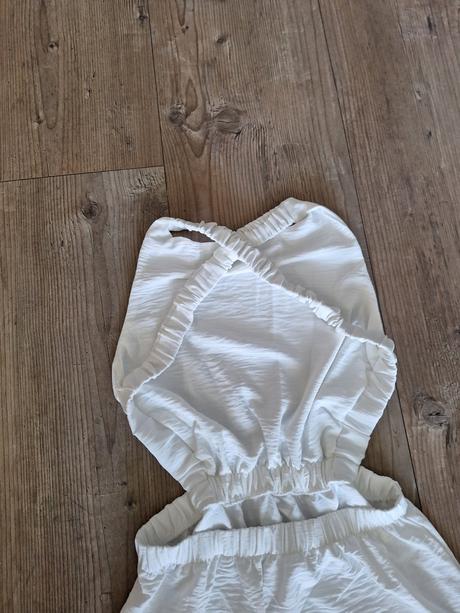 Letne saty s holým chrbtom, m / s
