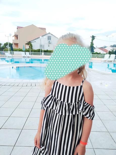 Pasikavé šaty, dopodopo,128