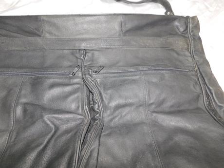 Kožené cestovné púzdro na oblek,