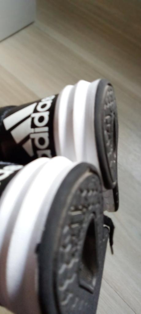 Botasky, adidas,28