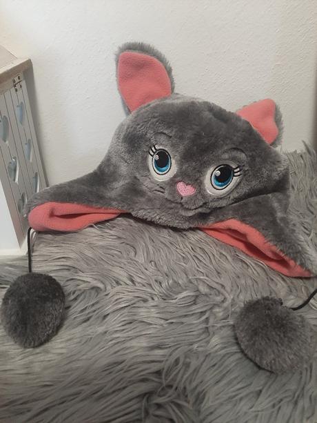 Predám detskú dievčensku čapicu, 