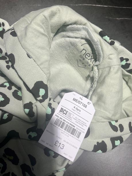 Next predĺžená mikina s volánom v.110, next,110