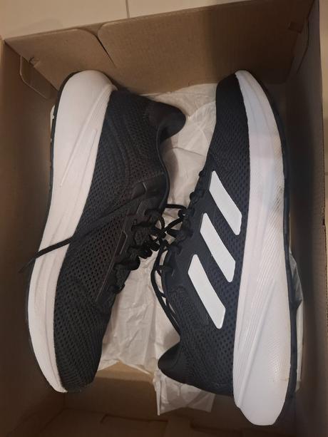 Tenisky, adidas,42