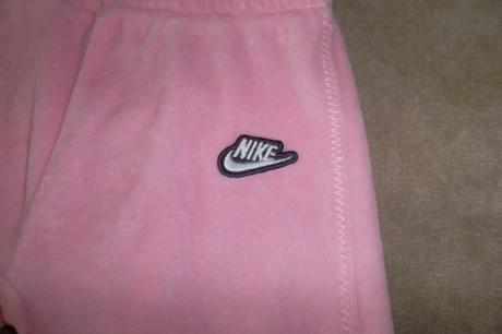 Zamatove tepláky, nike,80