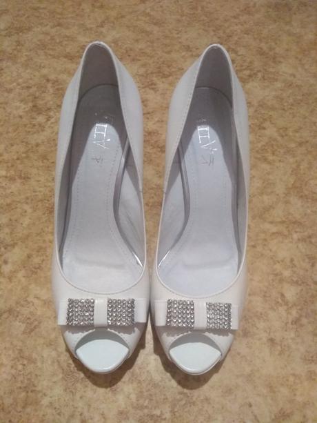 Poltopánky kožené nové, 40