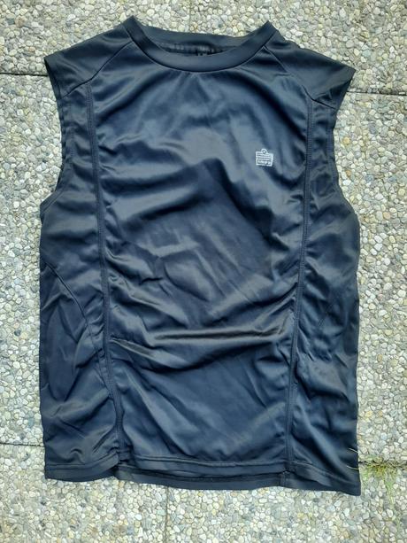 Športové čierne tričko velk. m., admiral,m