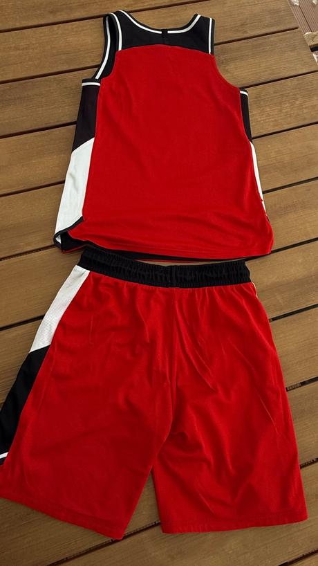 Basketbalový obojstranný dres 130-152cm, tarmak,146