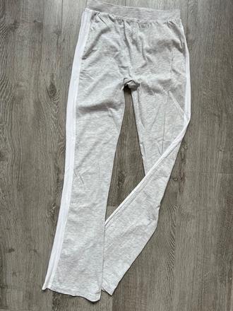 Leginy sive, reserved,158