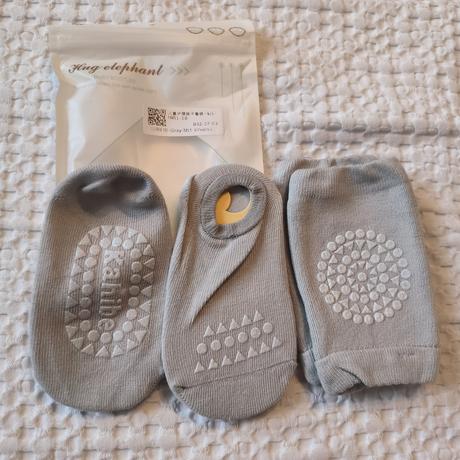 Protišmykové ponožky a kolenačky, 