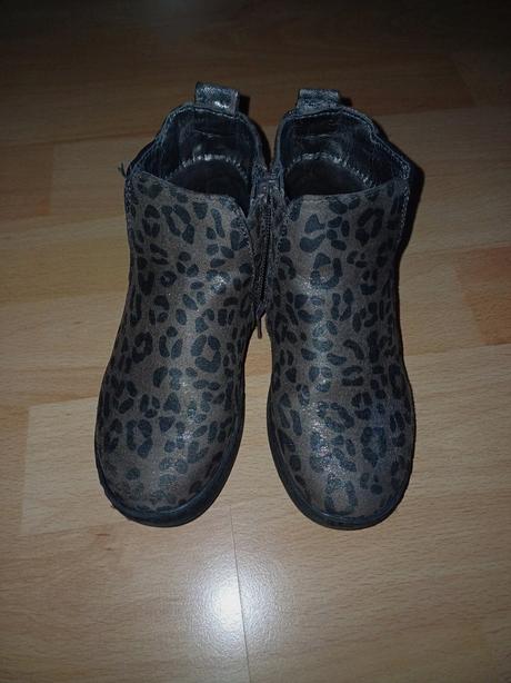 Prechodne nizke čižmičky, f&f,25