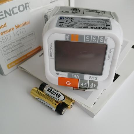 Zápästný tlakomer sencor sbd 1470, 