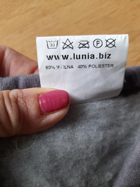 Vesta z ovčieho rúna, 98